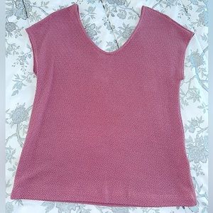 Women’s Beautiful ‘Green Envelope’ Brand Short Sleeve Top